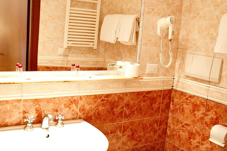 فندق سان جيوستو روما المظهر الخارجي الصورة
